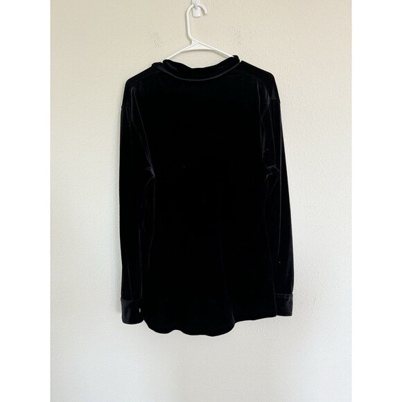 Vintage Woolrich Black Velvet Button Down Shirt Women’s Size Medium Casual Retro - Picture 2 of 5